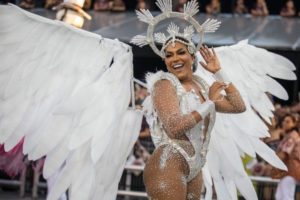Simone Sampaio, rainha da Dragões da Real